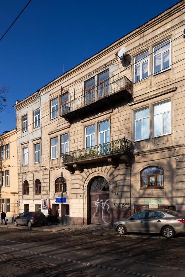 Lion King D2 Lägenhet Lviv Exteriör bild